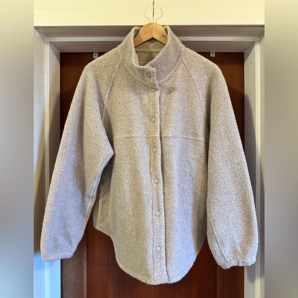 Outdoor Voices mega fleece jacket size medium